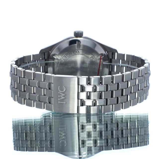 IWC Pilot's Mark XVI IW325504 Image 3